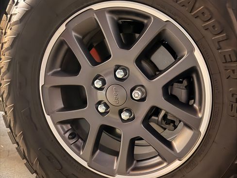 Used 2021 Jeep Gladiator Overland w/ Popular Equipment Package image 13