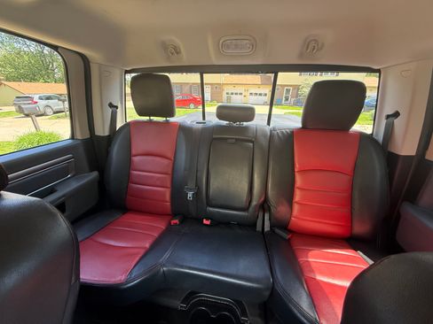Used 2016 RAM 1500 Big Horn AWD/4WD image 11