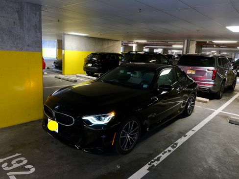 Used 2023 BMW 230i Coupe w/ Premium Package RWD image 31