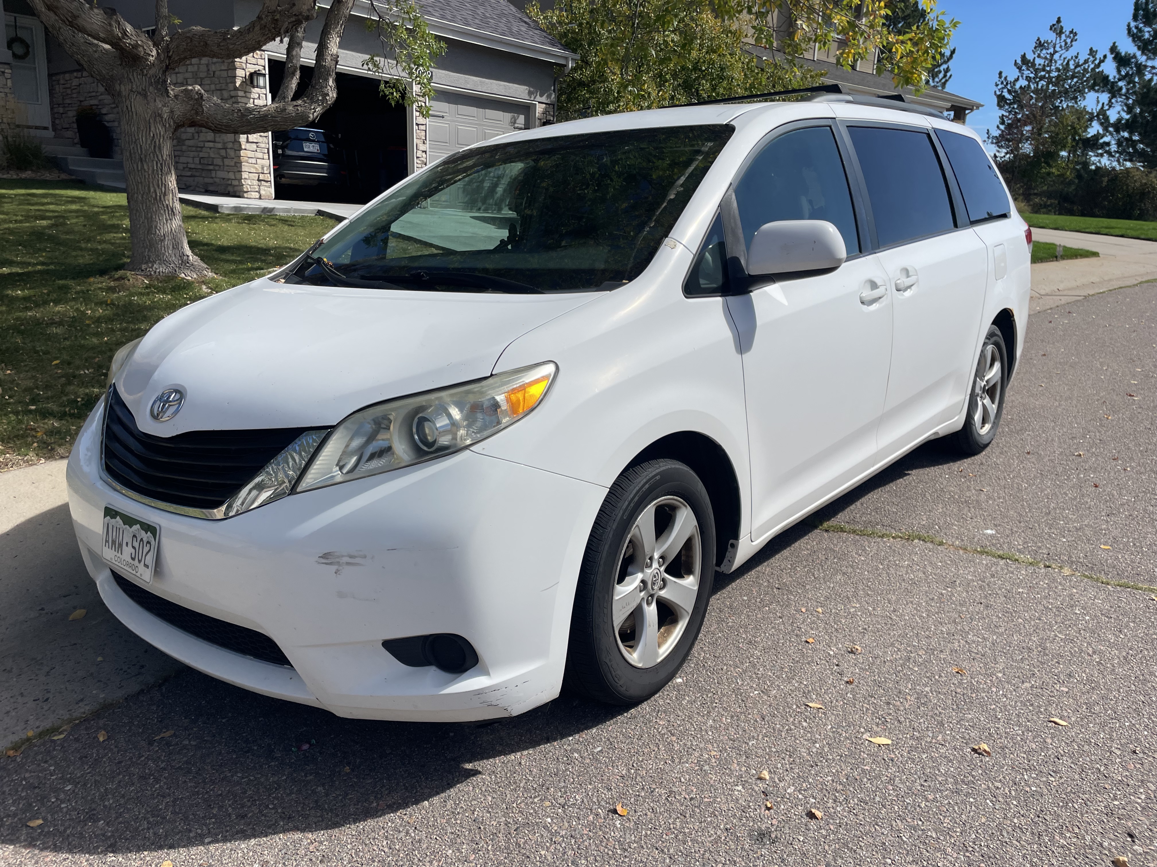 Used 2011 Toyota Sienna LE FWD image 5