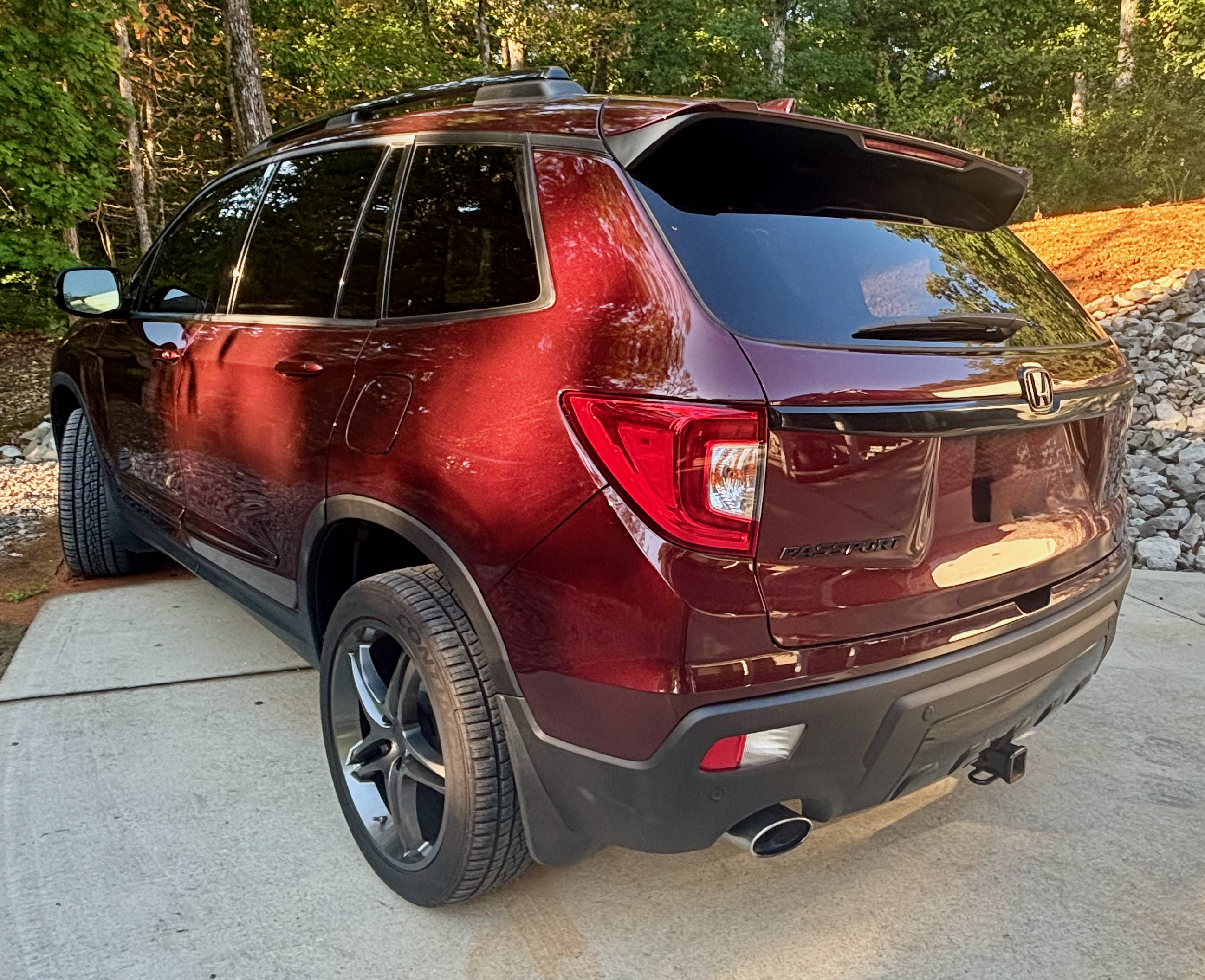 Used 2021 Honda Passport Elite image 2