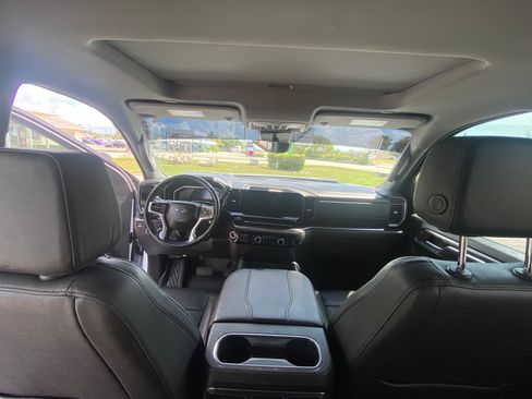 Used 2024 Chevrolet Silverado 2500 LTZ w/ LTZ Plus Package image 14