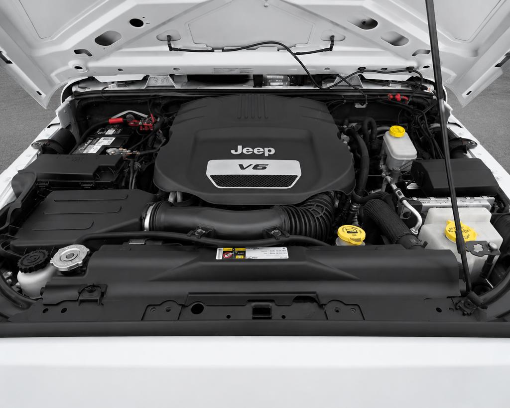 Used 2014 Jeep Wrangler Unlimited Sahara w/ Dual Top Group AWD/4WD image 14