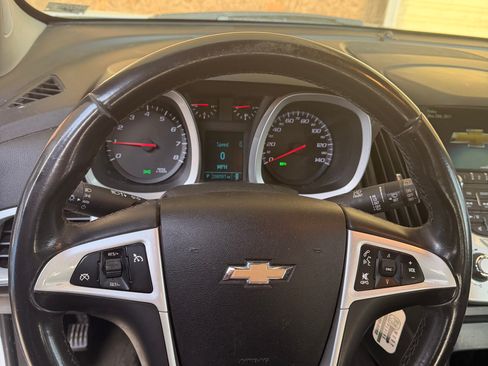 Used 2012 Chevrolet Equinox LT w/ Driver Convenience Package image 18