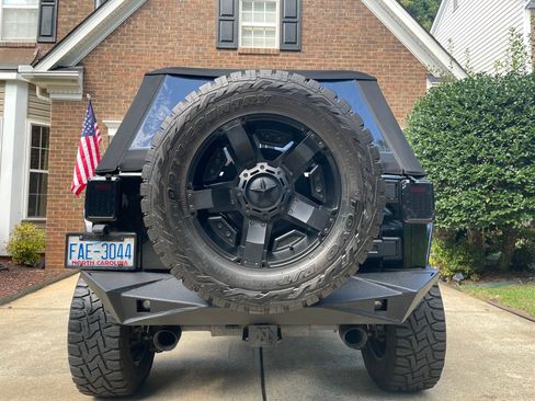 Used 2017 Jeep Wrangler Unlimited Sport w/ Quick Order Package 24S AWD/4WD image 5