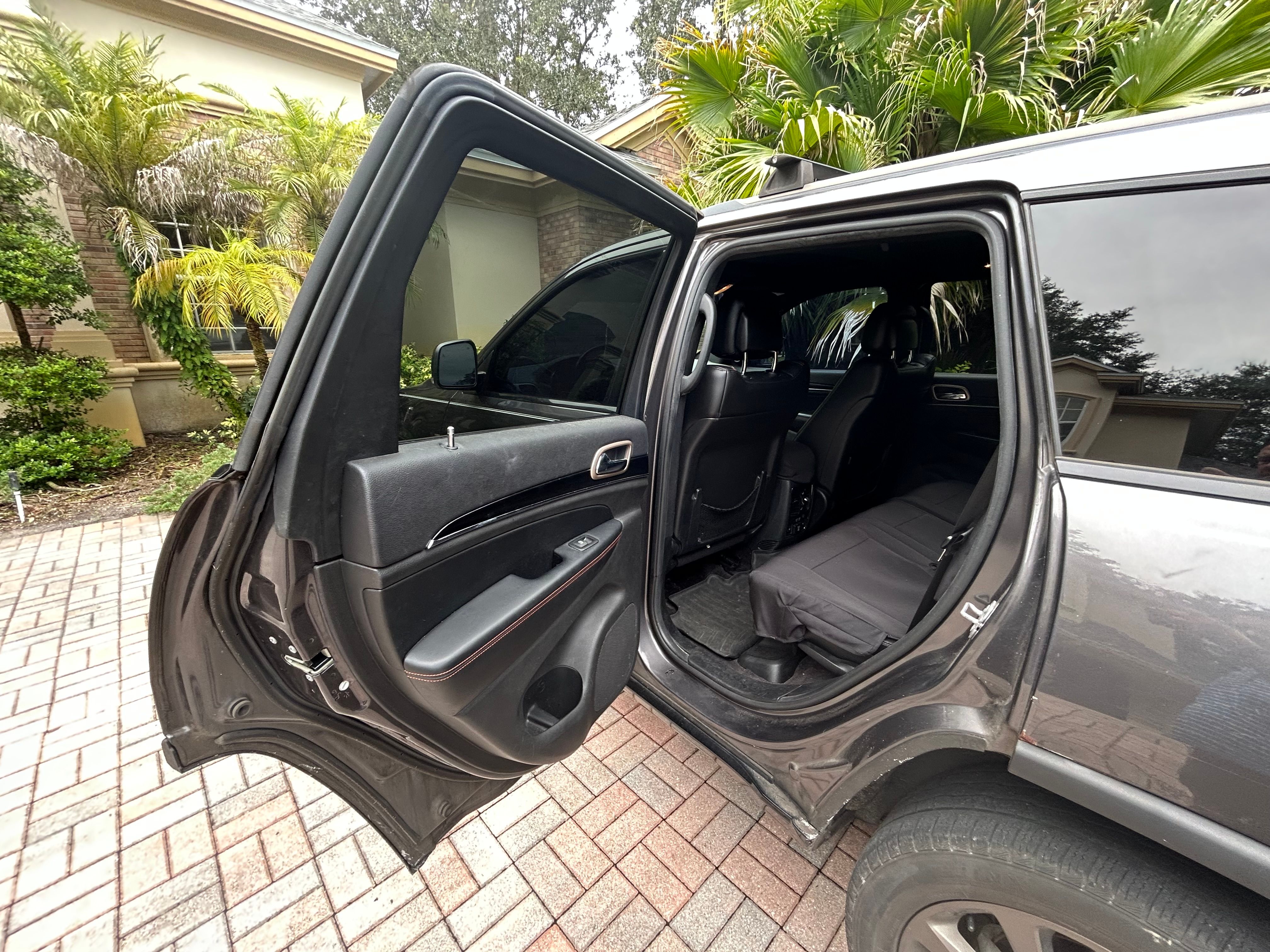 Used 2016 Jeep Grand Cherokee Limited 75th Anniversary RWD image 15