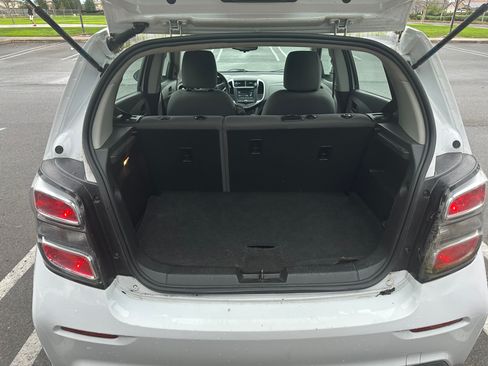 Used 2017 Chevrolet Sonic LT image 10