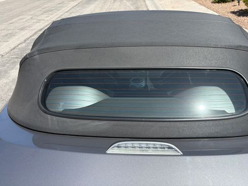 Used 2007 Nissan 350Z Touring RWD image 5