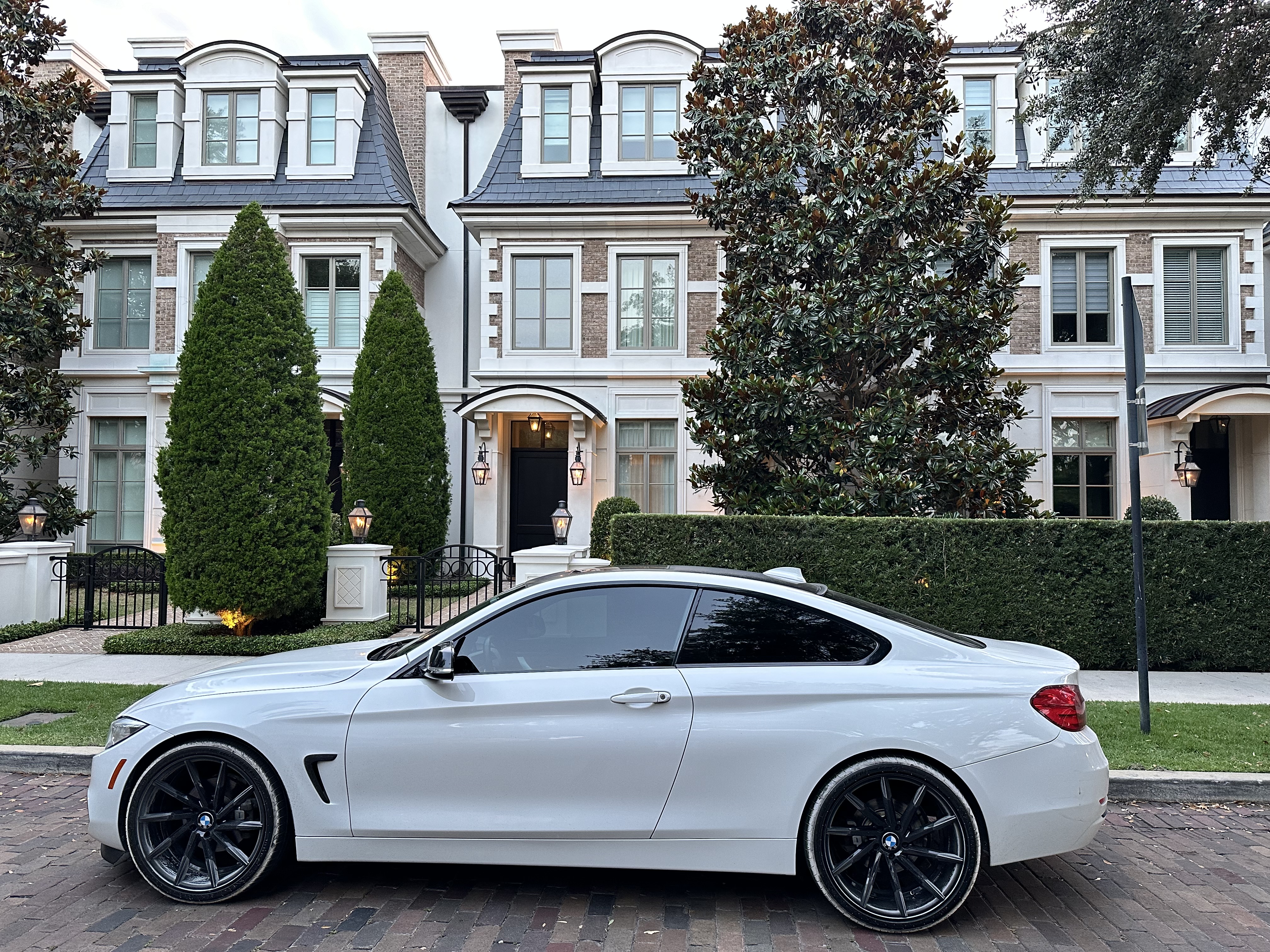 Used 2014 BMW 428i xDrive Coupe AWD/4WD image 4
