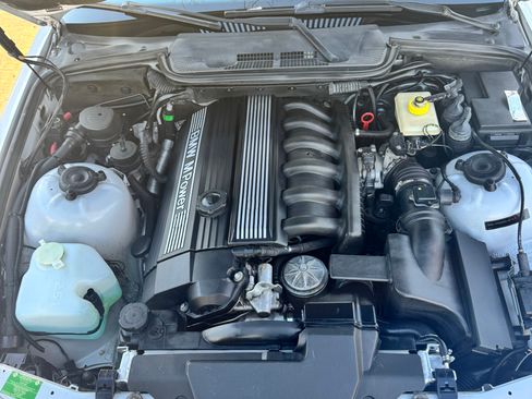 Used 1999 BMW M3 Convertible image 12