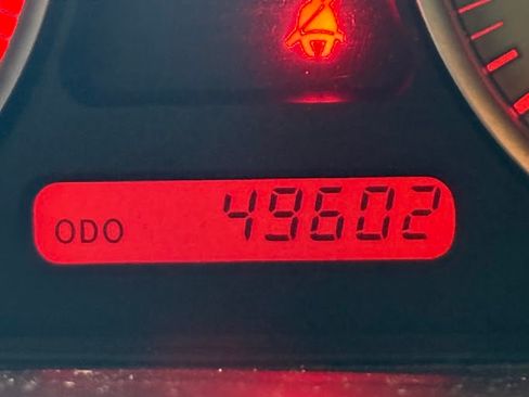 Used 2004 MAZDA MX-5 Miata LS image 2