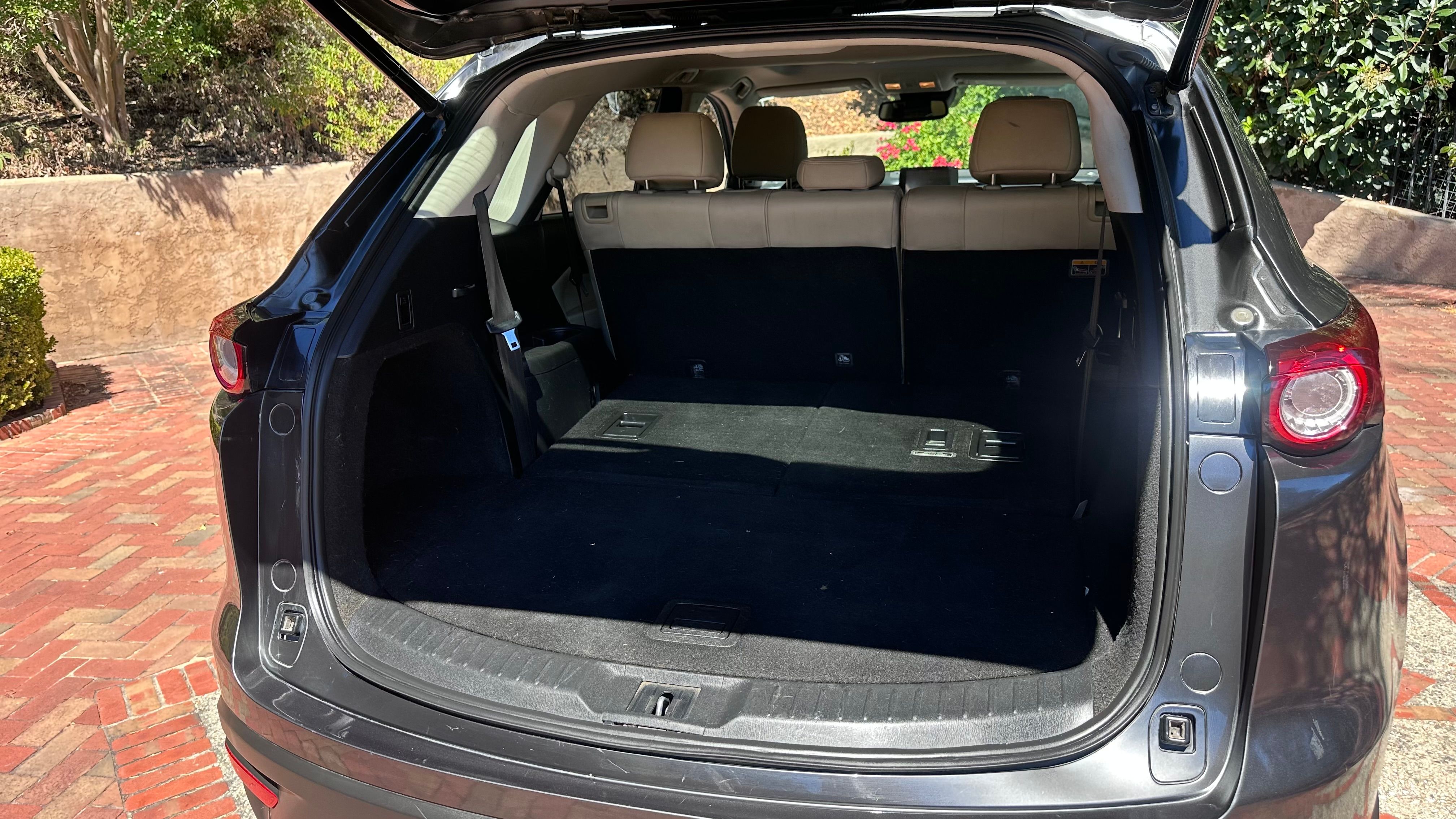 Used 2018 MAZDA CX-9 Touring w/ Touring Premium Package AWD/4WD image 1