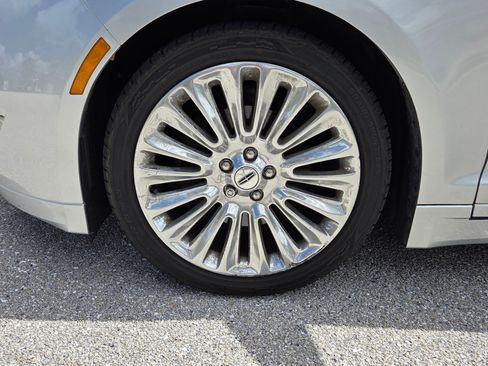 Used 2016 Lincoln MKZ w/ Equipment Group 300A Reserve image 22