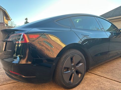 Used 2021 Tesla Model 3 Long Range image 22