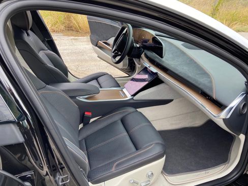Used 2022 Lucid Air Grand Touring AWD/4WD image 20