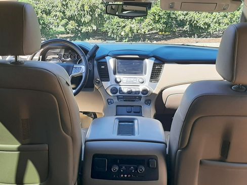 Used 2015 GMC Yukon SLT w/ Open Road Package image 9