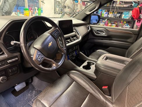 Used 2021 Chevrolet Tahoe High Country image 11