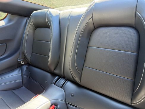 Used 2022 Ford Mustang Shelby GT500 w/ Technology Package image 15