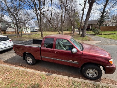 Used 2006 Toyota Tundra SR5 image 2