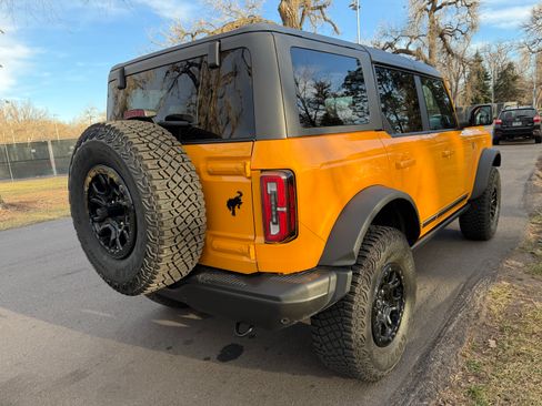Used 2021 Ford Bronco First Edition image 4
