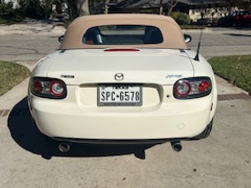 Used 2007 MAZDA MX-5 Miata Grand Touring image 11