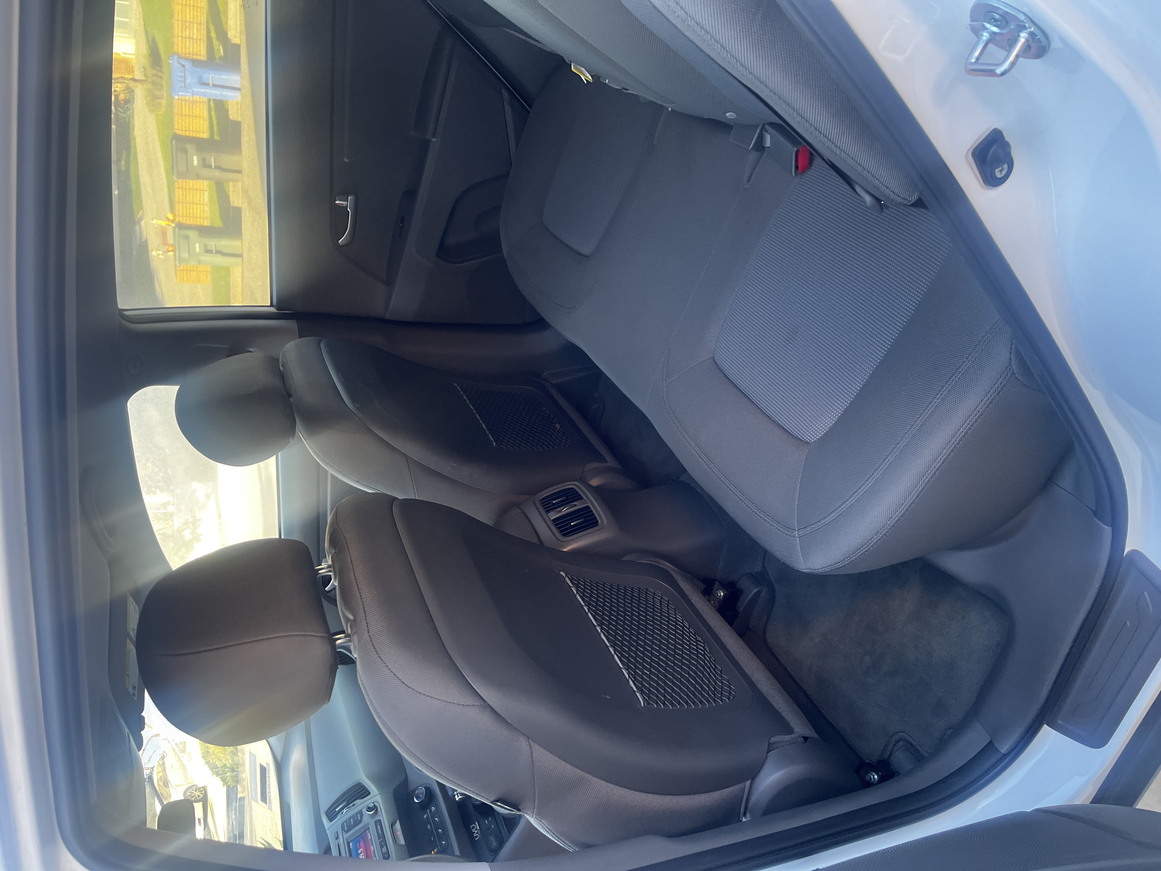 Used 2015 Kia Sportage LX FWD image 16