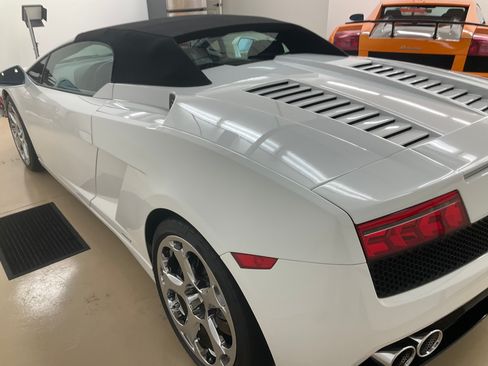 Used 2014 Lamborghini Gallardo LP 550-2 image 6