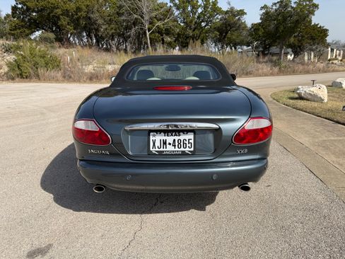 Used 2001 Jaguar XK8 Convertible image 5
