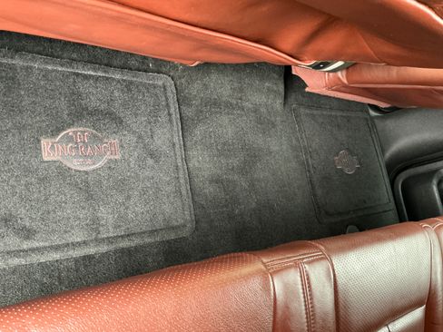 Used 2013 Ford F150 King Ranch w/ King Ranch Luxury Pkg AWD/4WD image 16