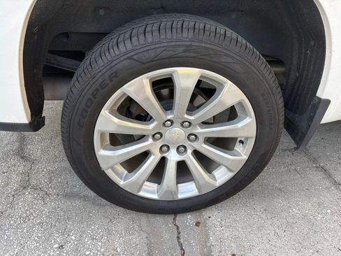 Used 2022 Chevrolet Silverado 1500 High Country image 15