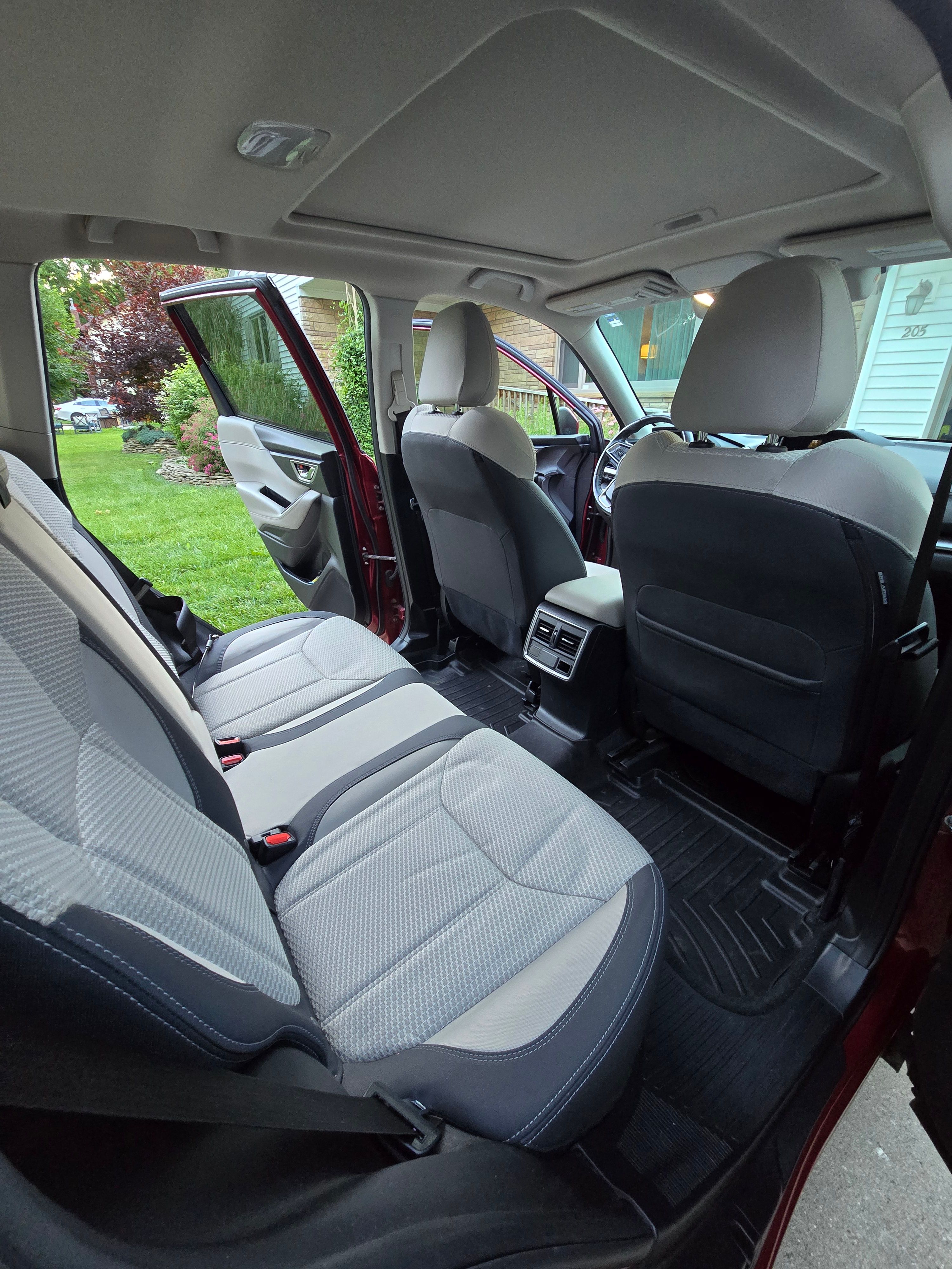 Used 2019 Subaru Forester Premium w/ All-Weather Package AWD/4WD image 13