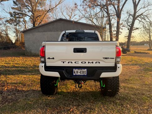 Used 2019 Toyota Tacoma TRD Pro image 23