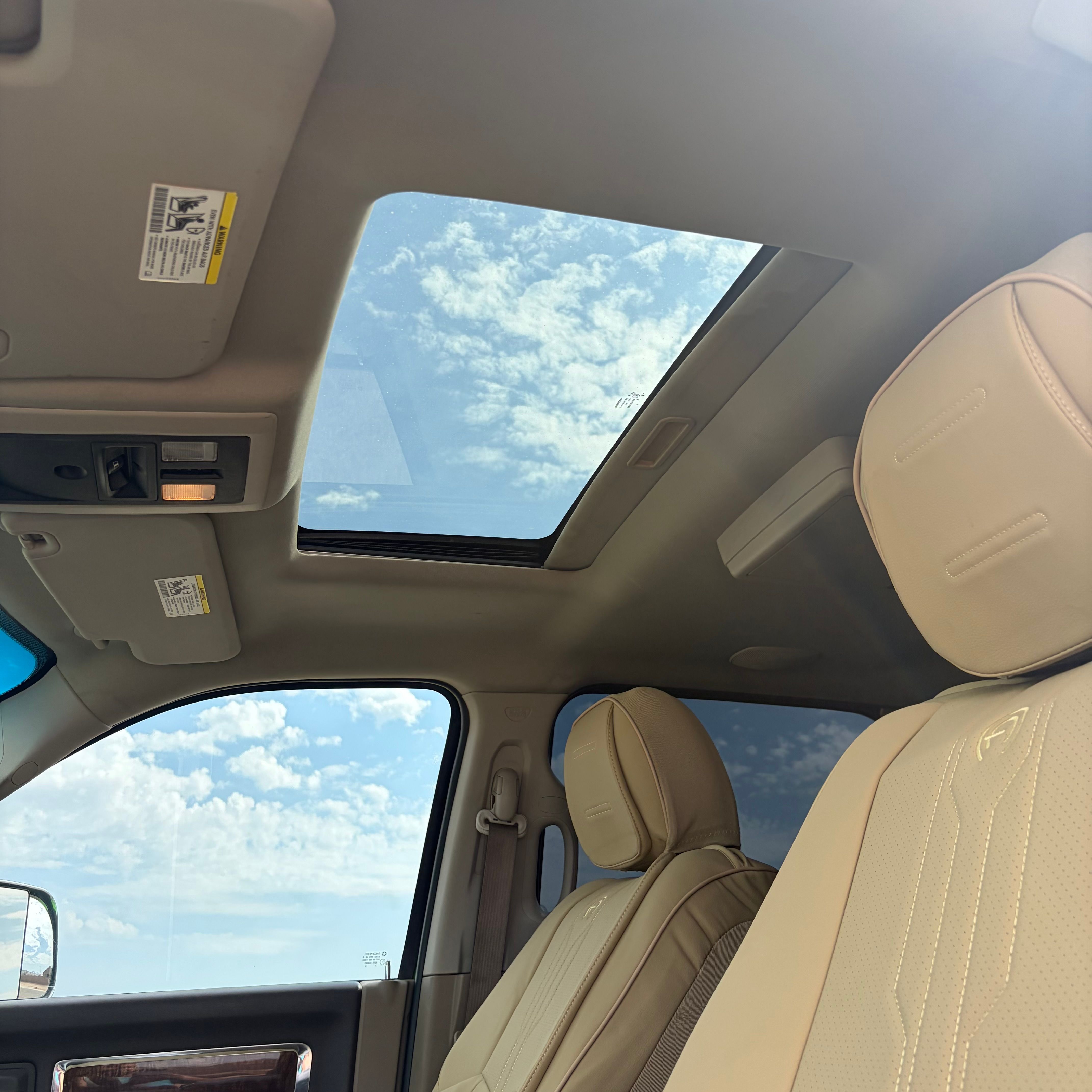 Used 2011 RAM 3500 Laramie w/ Protection Group AWD/4WD image 10