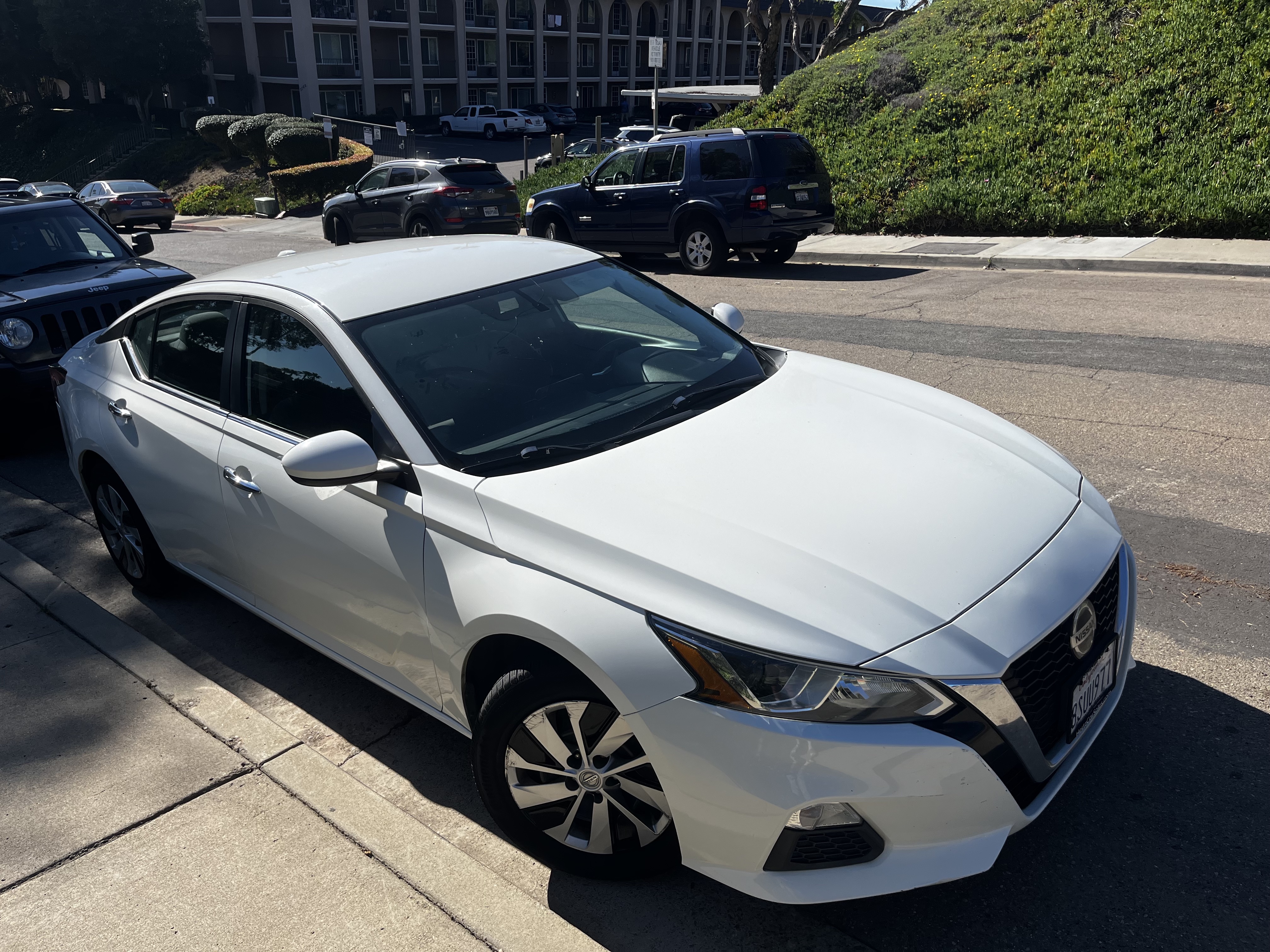 Used 2019 Nissan Altima 2.5 S FWD image 4
