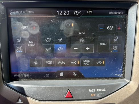 Used 2013 Lincoln MKX FWD w/ Wood Pkg image 14