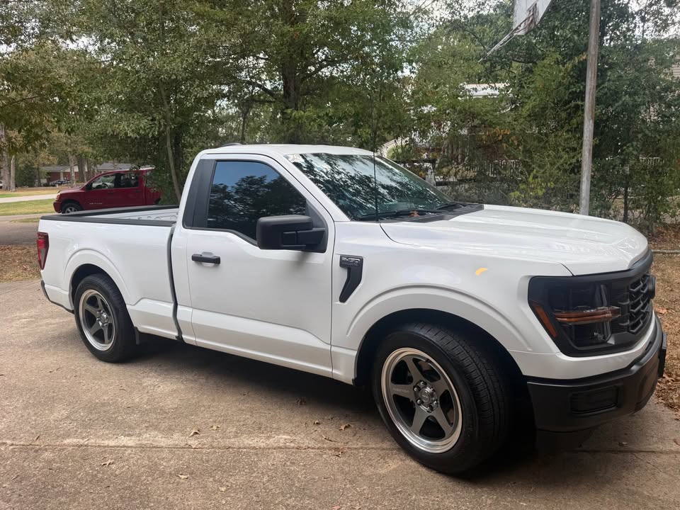 Used 2025 Ford F150 XL RWD image 9