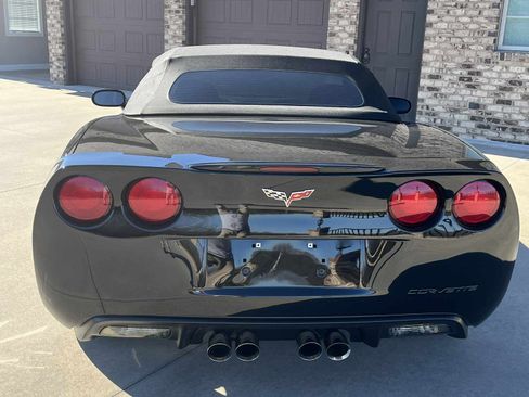 Used 2010 Chevrolet Corvette Convertible 2D w/ Preferred Equipment Group image 16