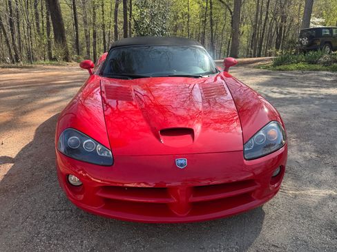 Used 2003 Dodge Viper SRT-10 image 1