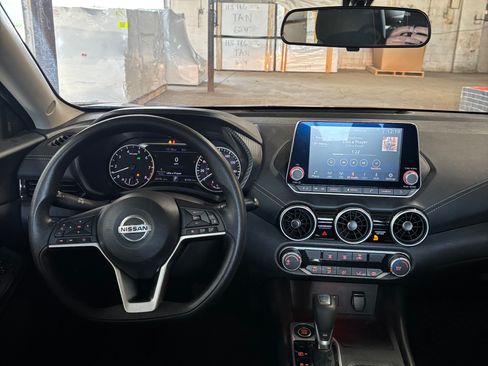 Used 2023 Nissan Sentra SV FWD image 6