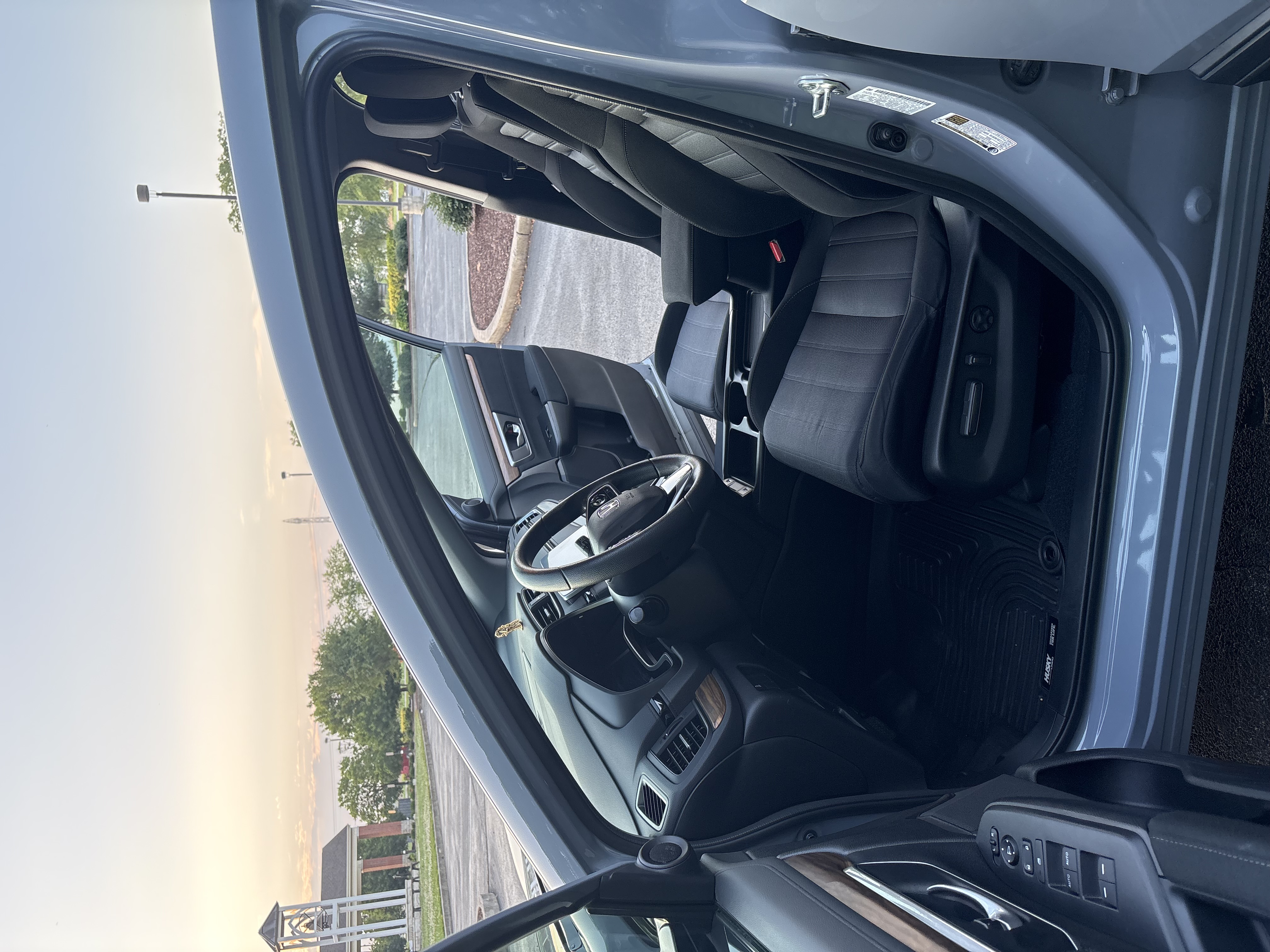 Used 2021 Honda CR-V EX image 9