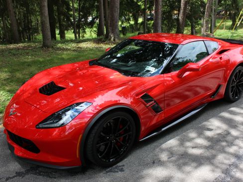 Used 2019 Chevrolet Corvette Grand Sport w/ Battery Protection Package RWD image 19