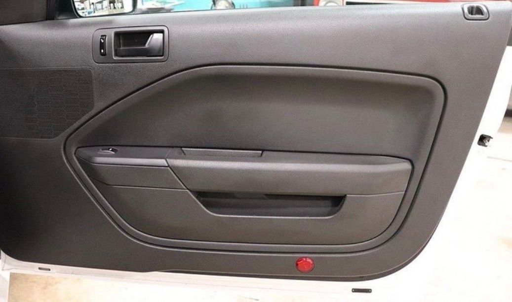 Used 2006 Ford Mustang GT Premium RWD image 13
