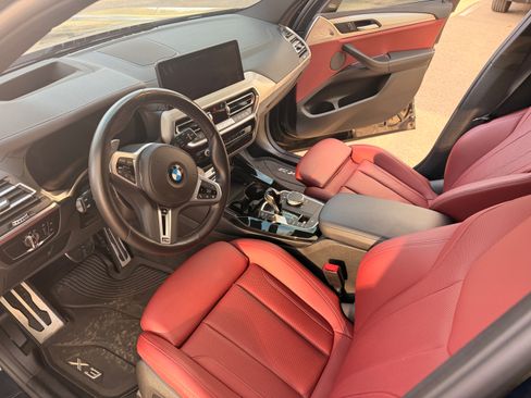 Used 2024 BMW X3 M40i w/ Premium Package image 9
