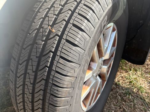 Used 2017 Nissan Frontier SV w/ SV Value Truck Package image 8