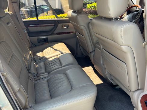 Used 2001 Lexus LX 470 470 Sport Utility 4D image 23