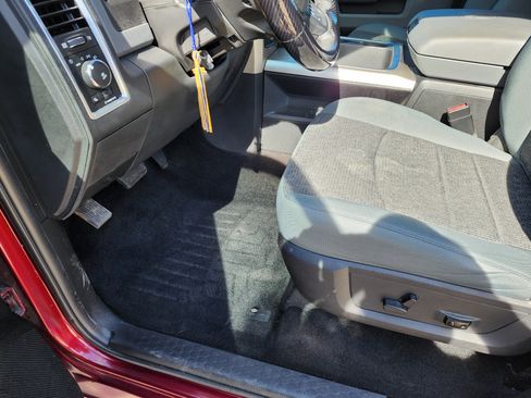 Used 2017 RAM 1500 Lone Star image 9