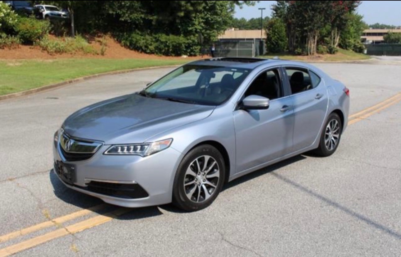 Used 2016 Acura TLX w/ Technology Package FWD image 2