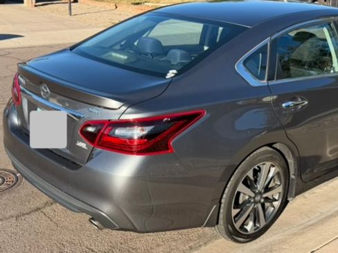 Used 2017 Nissan Altima 2.5 SR image 9