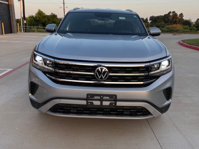 Used 2020 Volkswagen Atlas Cross Sport SE