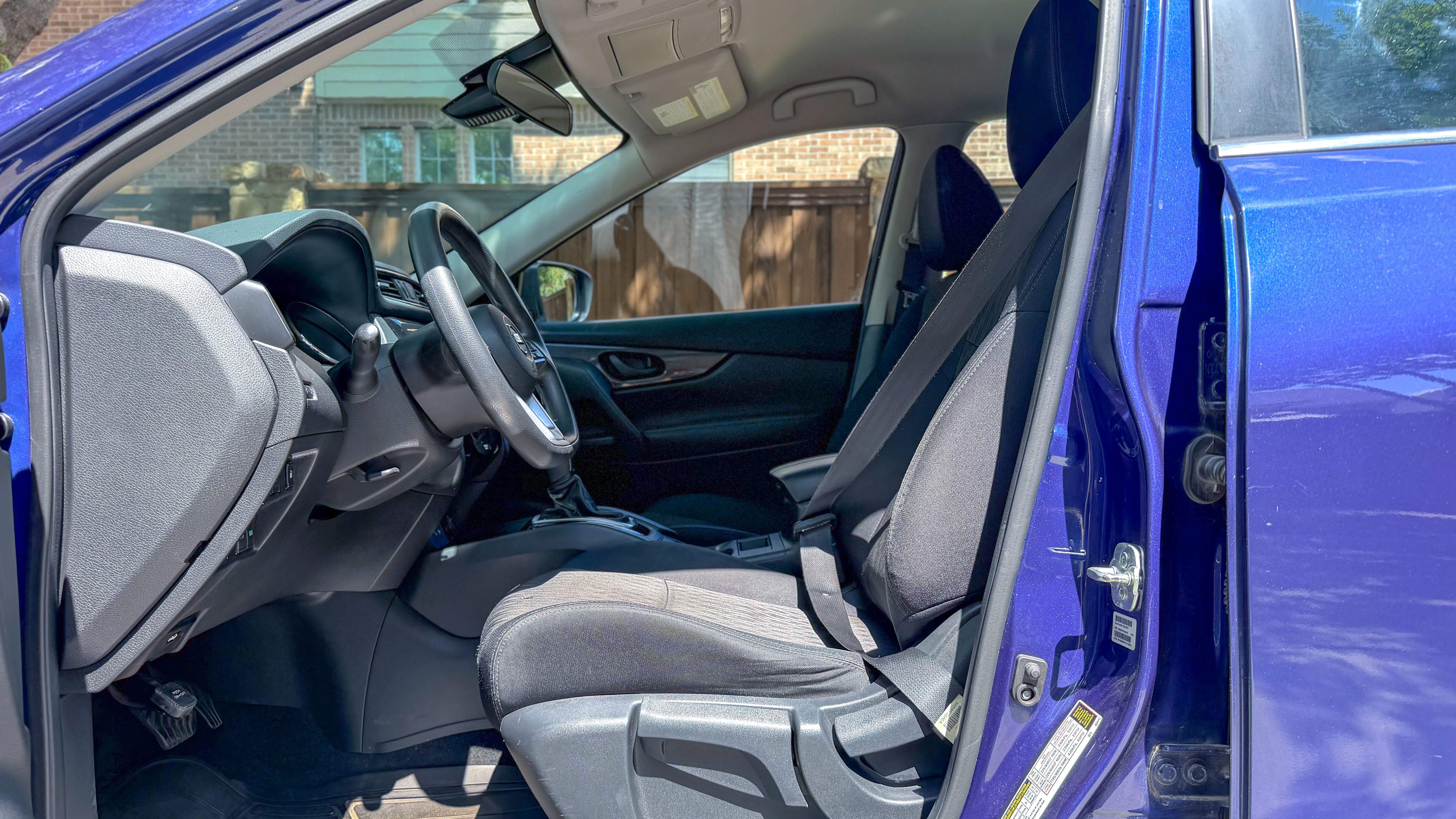 Used 2019 Nissan Rogue S FWD image 9